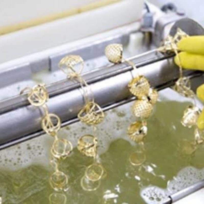 76a39fc1-defa-475b-b65f-477e3794502a